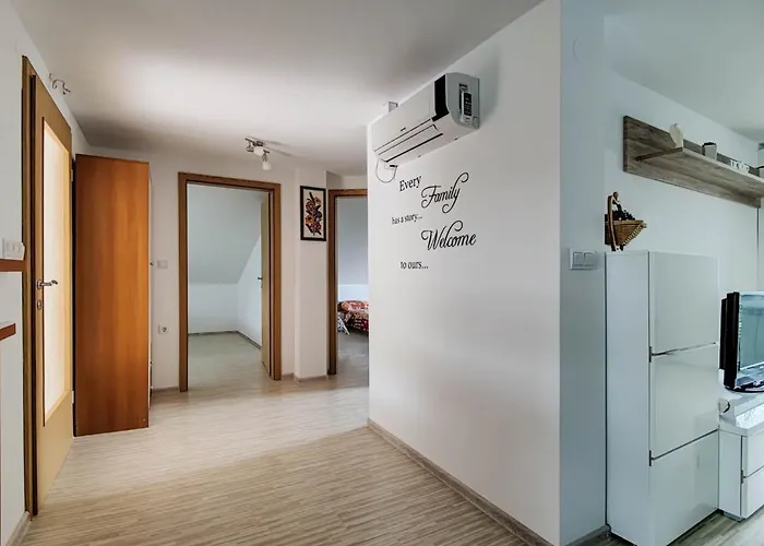 Appartement Apartma Hilltop Haven *