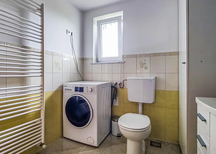 Apartma Hilltop Haven * Smarje pri Jelsah